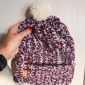 Colorado Avs Slouchy‎ Beanie